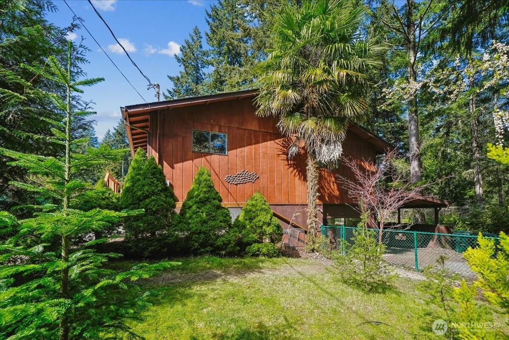Photo of 10706 Pioneer Drive, Anderson Island, WA 98303 (MLS # 2501454)