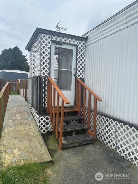 700 NW Crosby Avenue 106