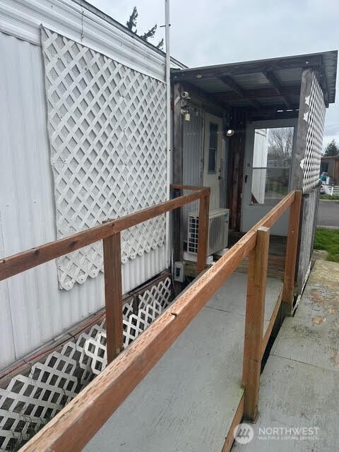 700 NW Crosby Avenue 106