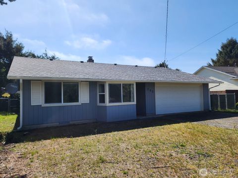 Photo of 285 Mast Avenue NW, Ocean Shores, WA 98569 (MLS # 2424765)