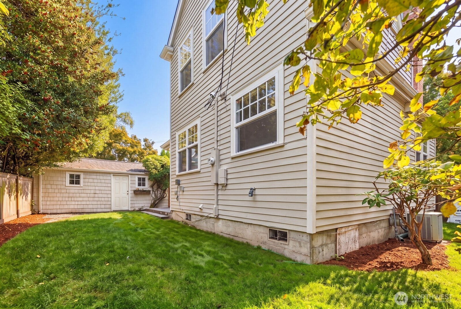 2102 N 60th Street