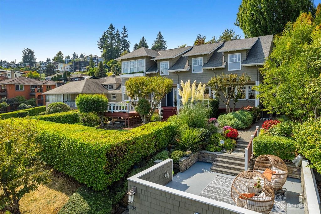 Photo of 903 Lakeside Avenue S, Seattle, WA 98144 (MLS # 2413684)