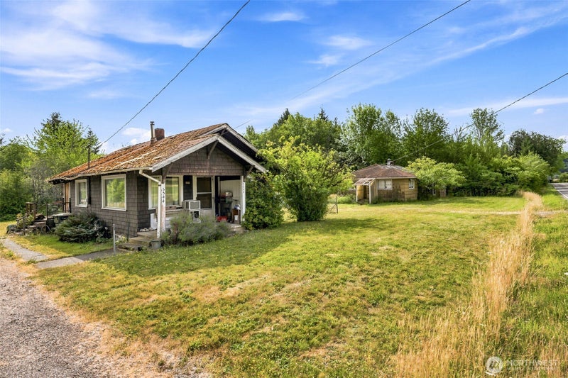 5544 Old Hwy 410 SW 5542
