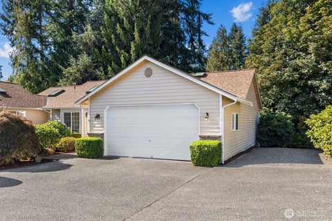 Photo of 14118 Beverly Park Road #B, Edmonds, WA 98026 (MLS # 2587841)