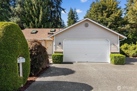 Photo of 14118 Beverly Park Road #B, Edmonds, WA 98026 (MLS # 2587841)