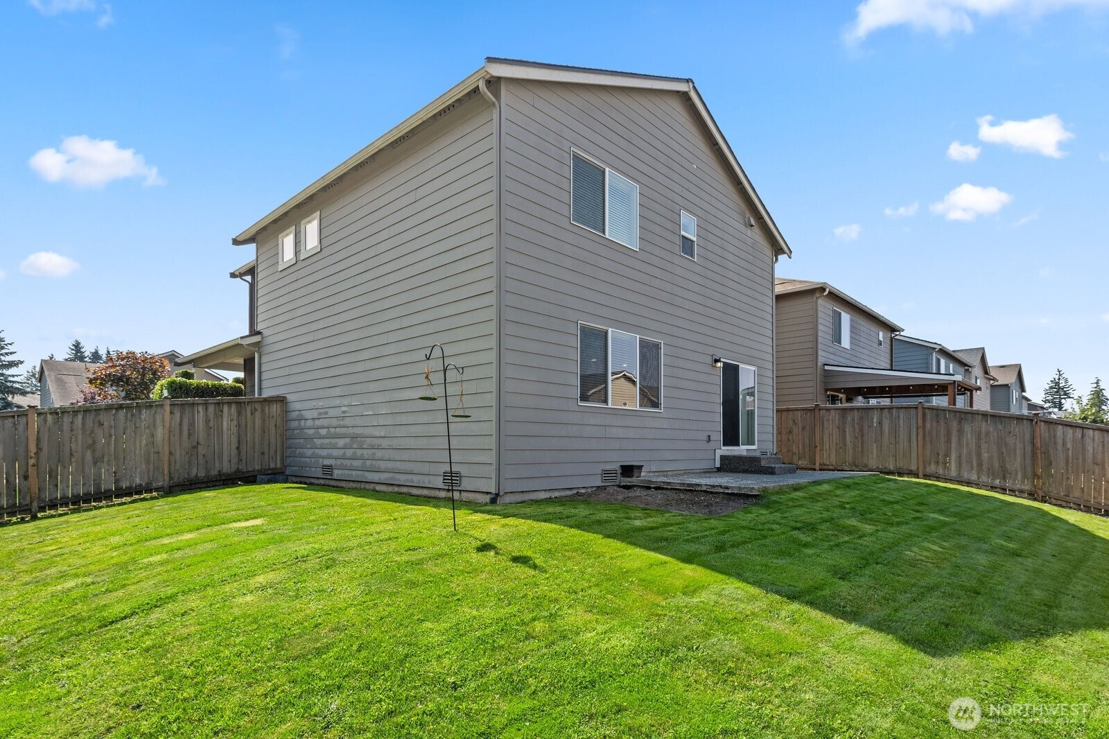 2535 167th Street Ct E