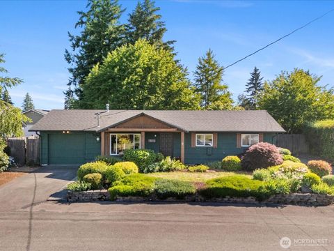 Photo of 11924 SE 169th Place, Renton, WA 98058 (MLS # 2542939)