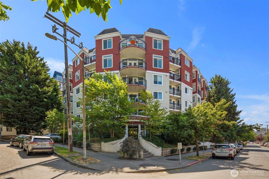 Photo of 232 Belmont Avenue E #202, Seattle, WA 98102 (MLS # 2507440)