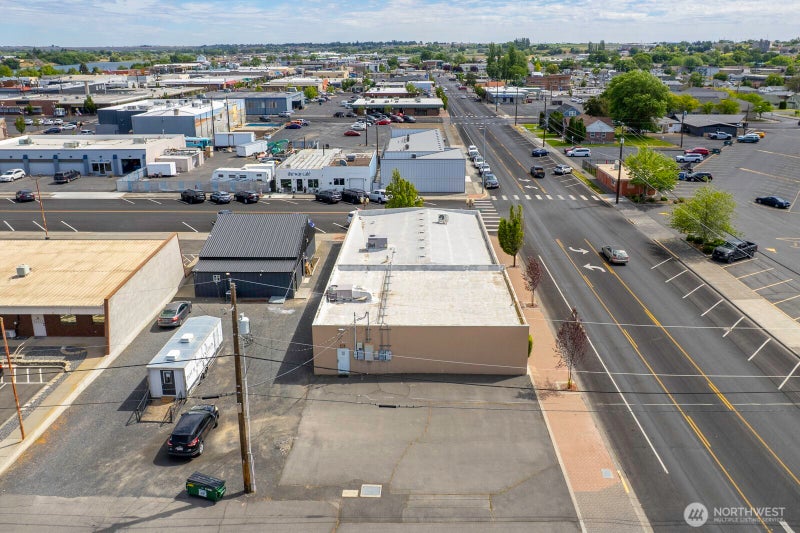 408 W 4th Avenue