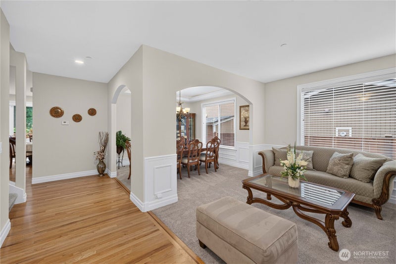 25528 Lake Wilderness Place SE