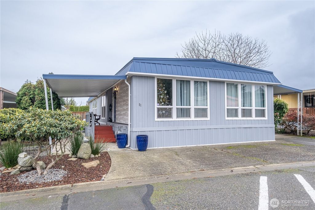 Photo of 225 NE Ernst St #51, Oak Harbor, WA 98277 (MLS # 2460421)