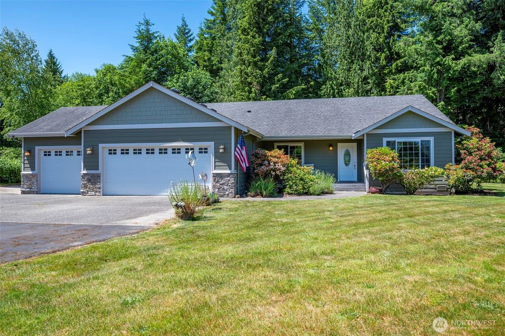 Photo of 3210 275th Street NE, Arlington, WA 98223 (MLS # 2381792)