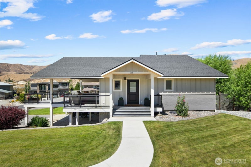 365 W Beach Drive