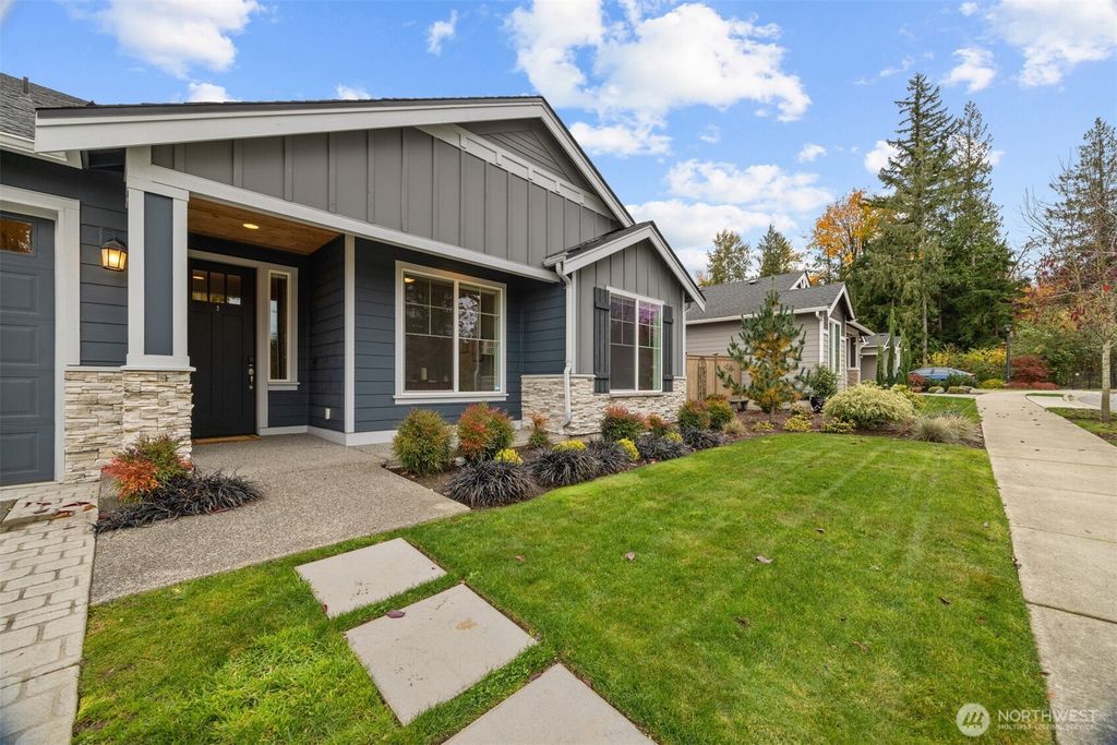 Photo of 1016 Adams Court, Mount Vernon, WA 98274 (MLS # 2477638)
