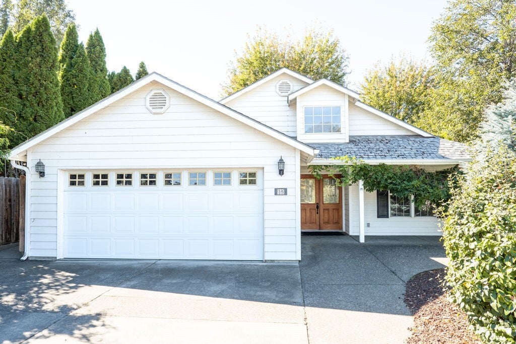Photo of 35 Talon Loop, Walla Walla, WA 99362 (MLS # 2595589)