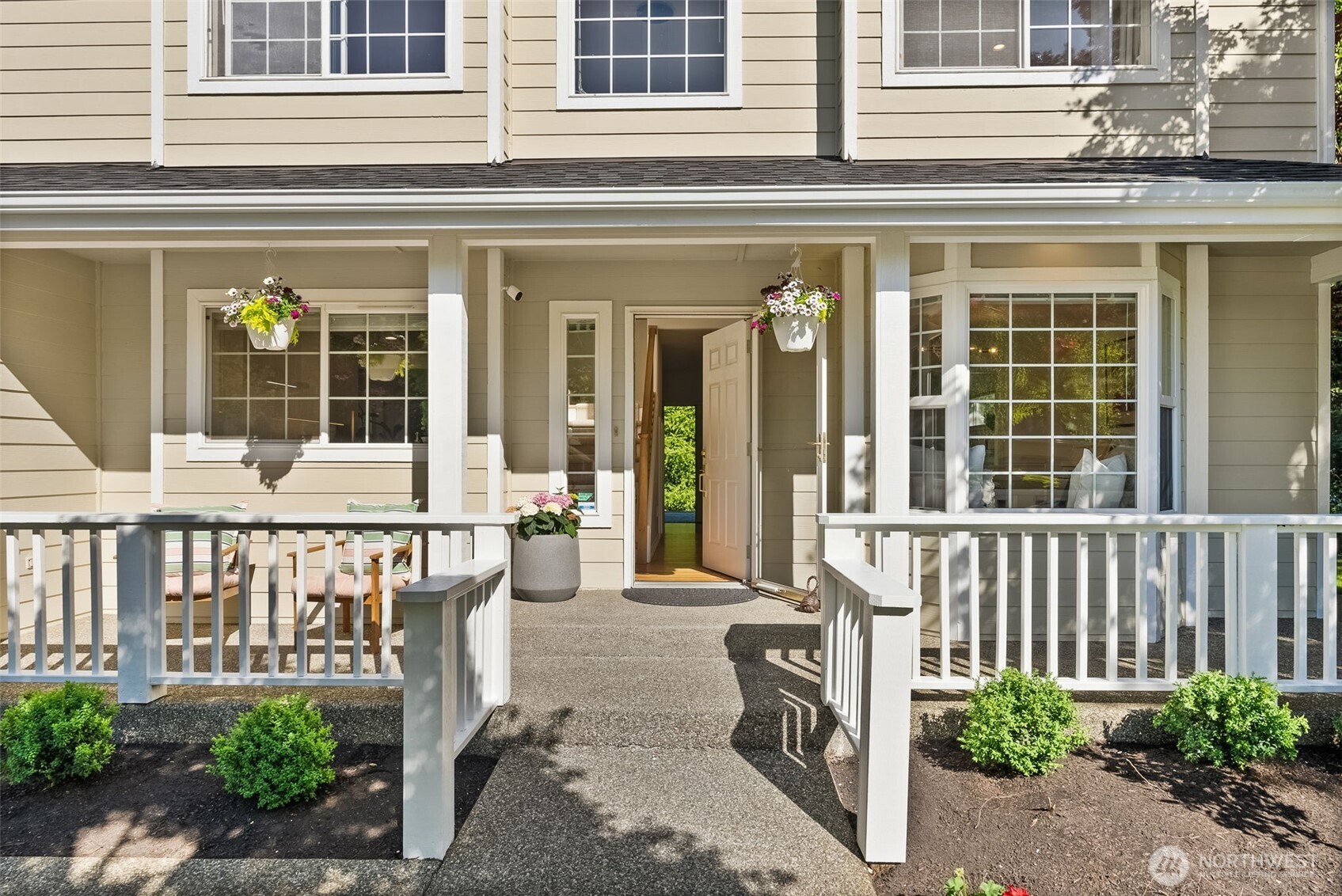 2208 90th Street Ct NW