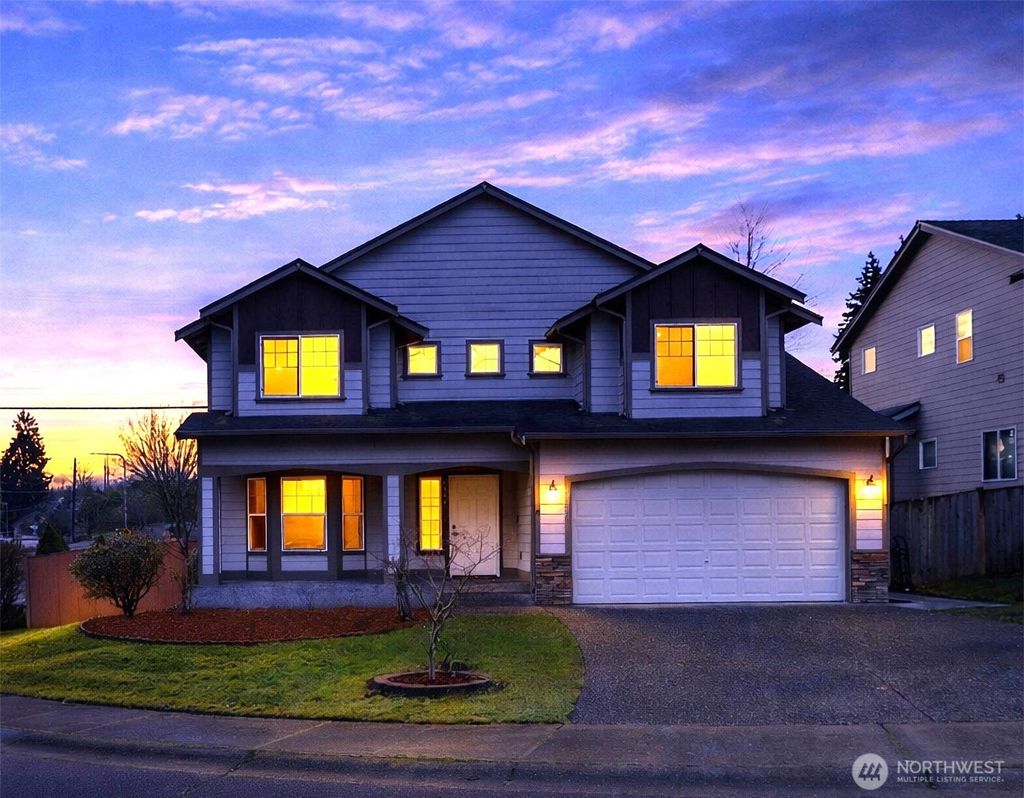 Photo of 29589 63rd Court S, Auburn, WA 98001 (MLS # 2476830)