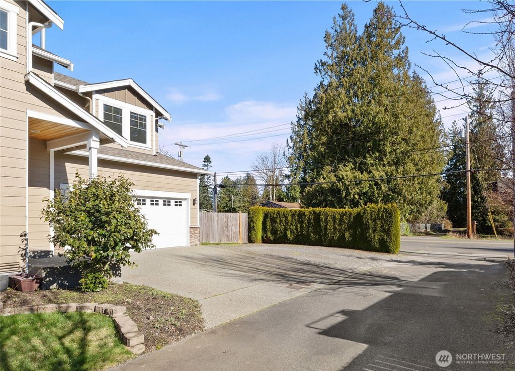 Photo of 11226 2nd Avenue SE, Everett, WA 98208 (MLS # 2479497)