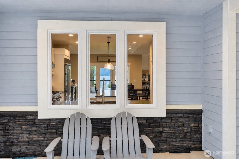 2307 Northshore Road