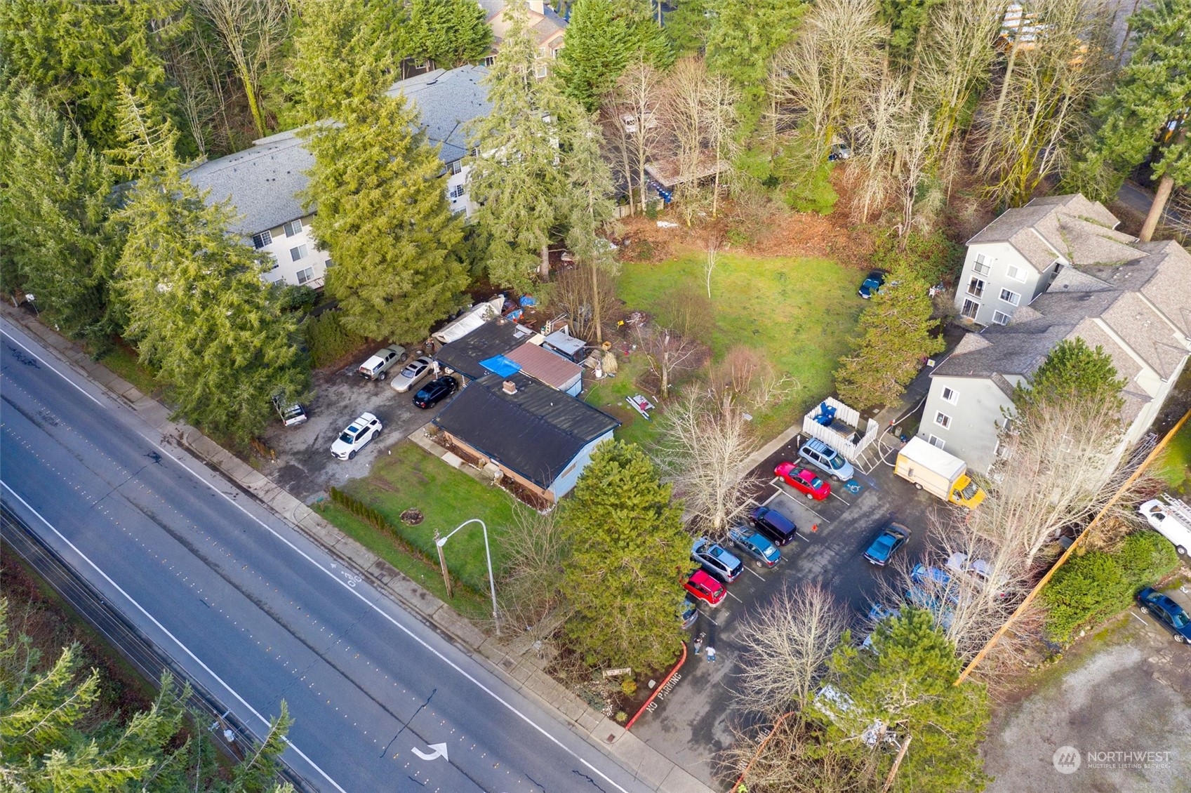 800 Front Street S