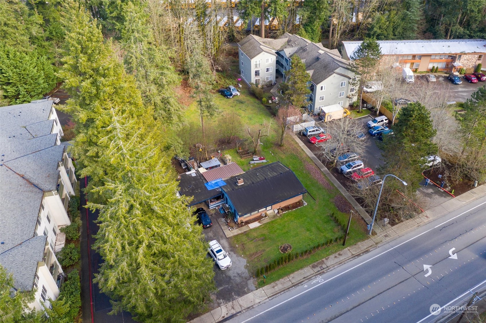 800 Front Street S