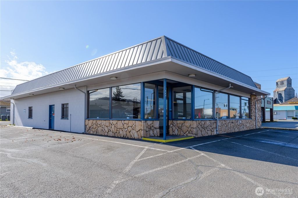 Photo of 445 W Washington St, Sequim, WA 98382 (MLS # 2489858)