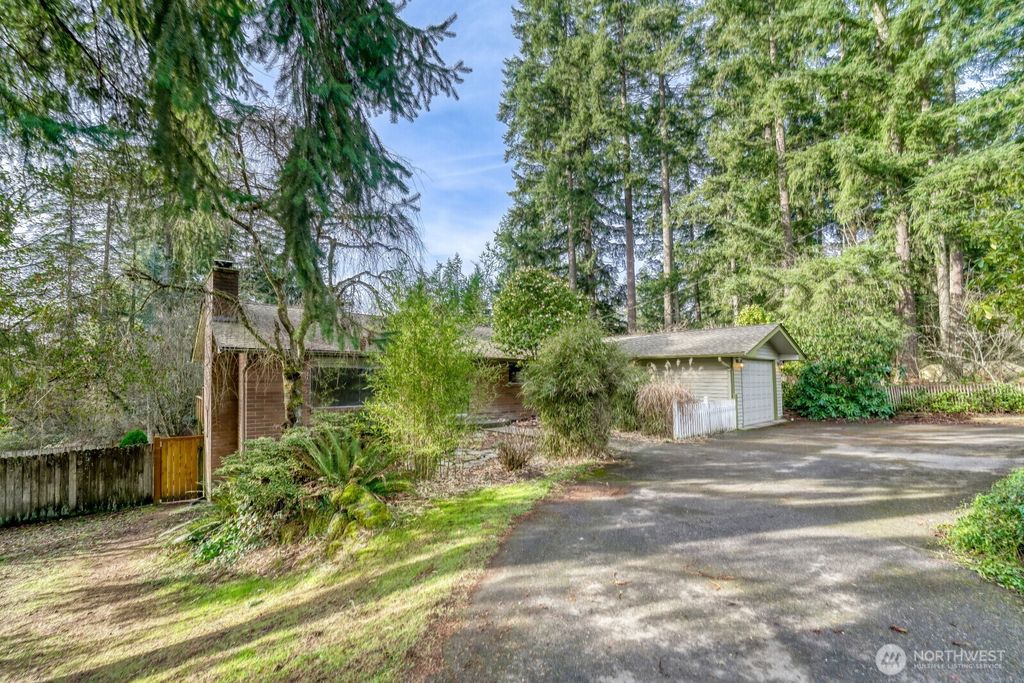 Photo of 14435 183rd Avenue SE, Renton, WA 98059 (MLS # 2477549)