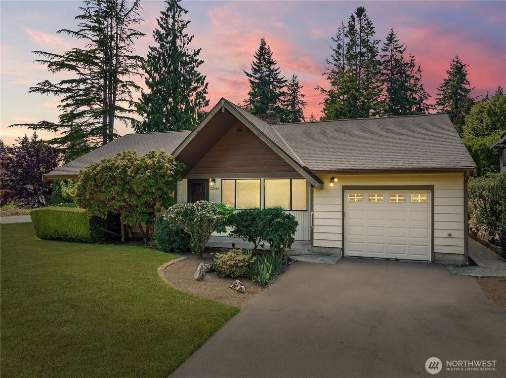 Photo of 22526 87th Place W, Edmonds, WA 98026 (MLS # 2403301)