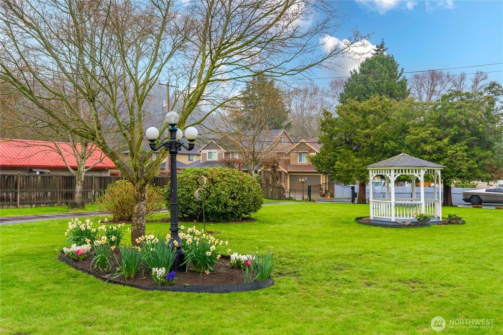 Photo of 13301 56th Avenue S, Tukwila, WA 98178 (MLS # 2430736)