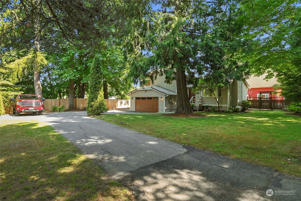 Photo of 4522 130th Street SE, Everett, WA 98208 (MLS # 2068694)