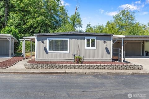 Photo of 1841 Trosper Road SW #24, Tumwater, WA 98512 (MLS # 2405515)