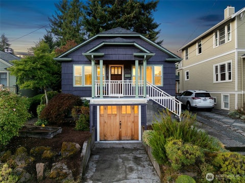 Photo of 4334 SW Dawson Street, Seattle, WA 98136 (MLS # 2577989)