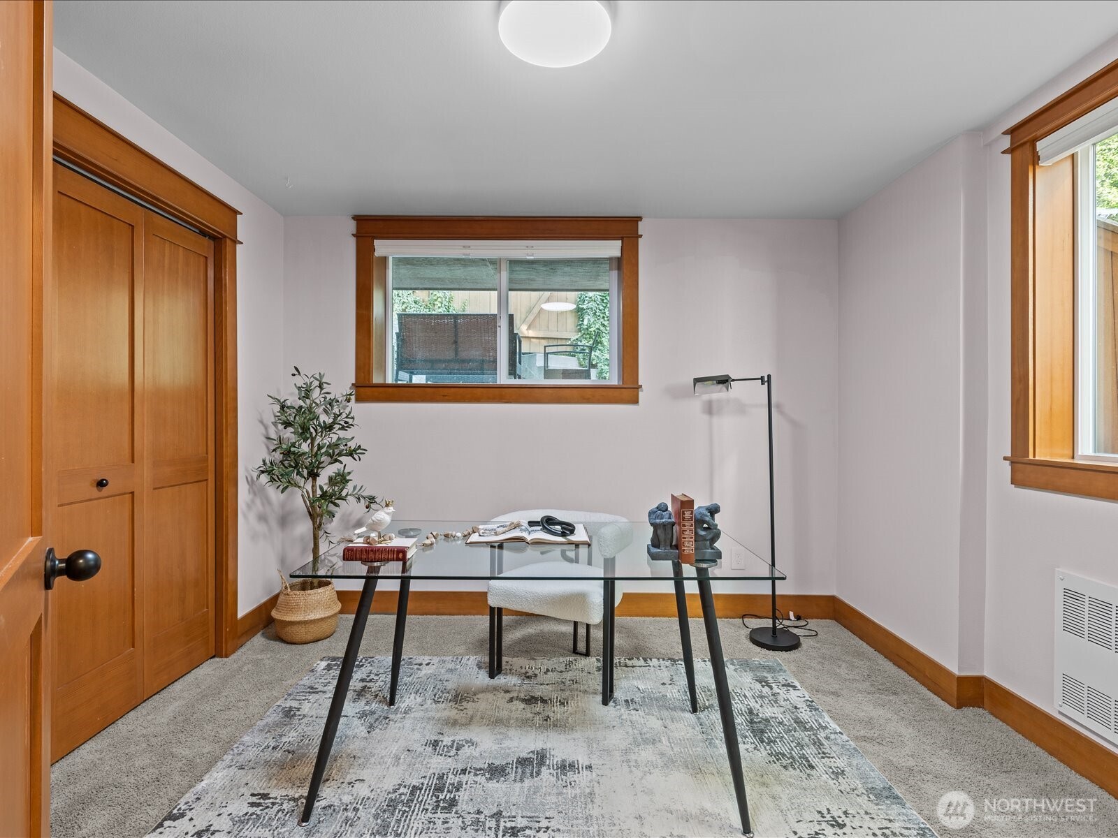 3018 SW Hinds Street