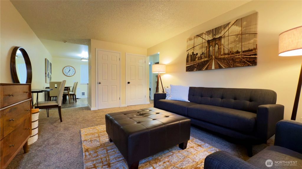 Photo of 1015 Legion Way SE, Olympia, WA 98501 (MLS # 2467536)