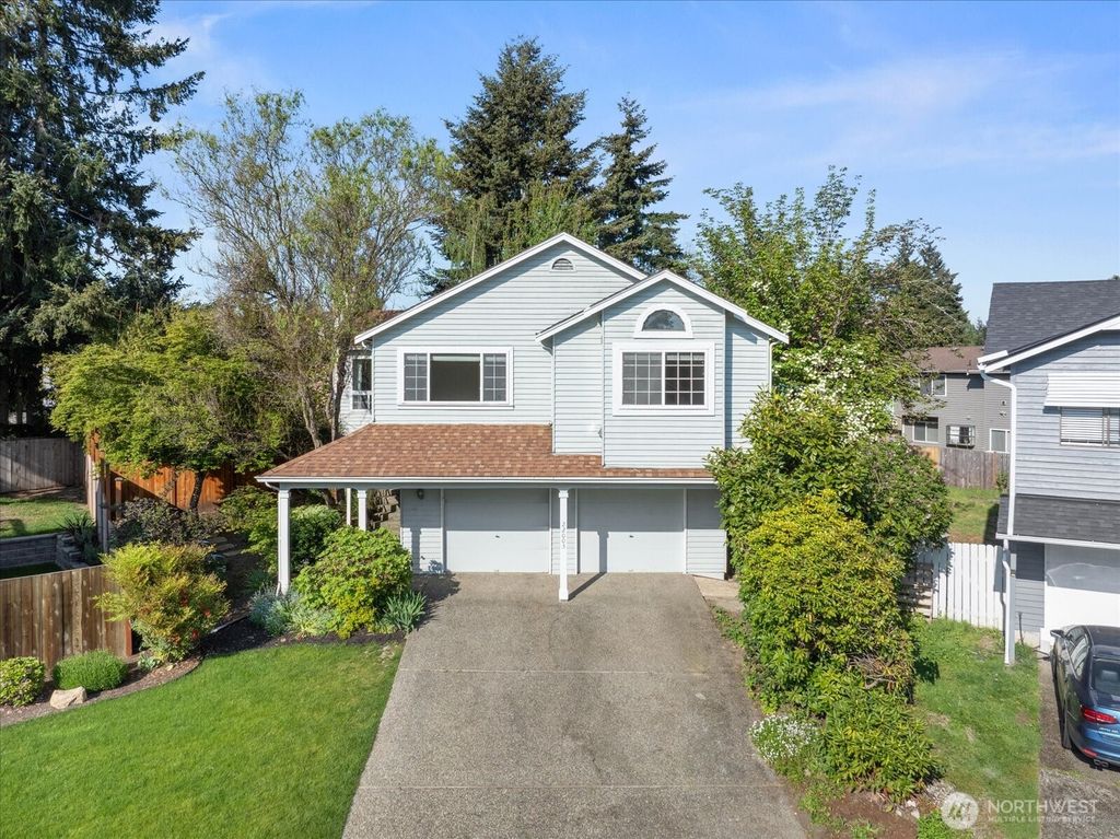 Photo of 22003 117th Avenue SE, Kent, WA 98031 (MLS # 2519810)