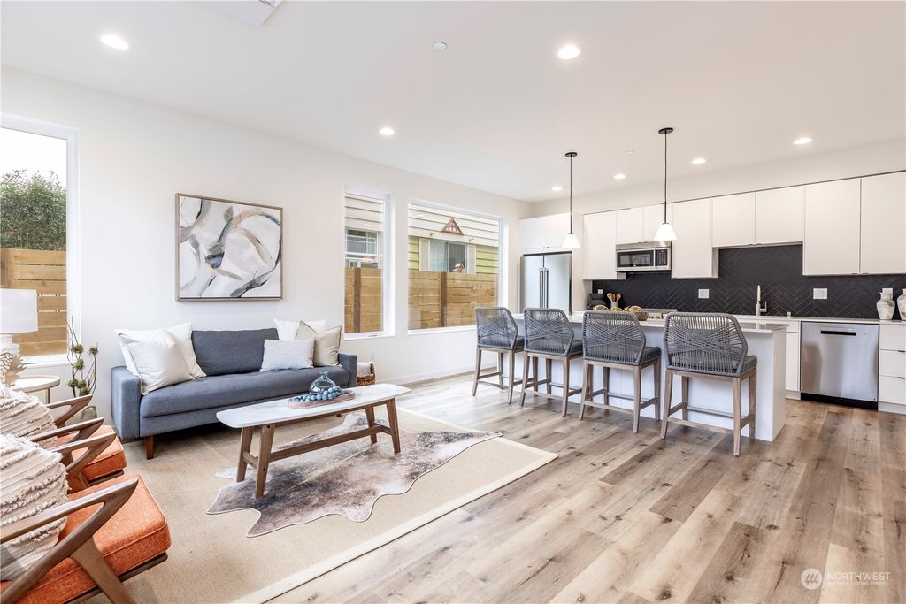 Photo of 9223 B 25th Avenue SW, Seattle, WA 98106 (MLS # 2187903)