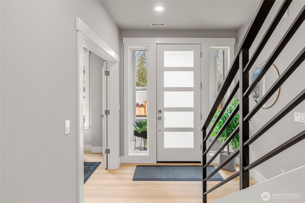 Photo of 18554 Stone Avenue N, Shoreline, WA 98133 (MLS # 2491482)