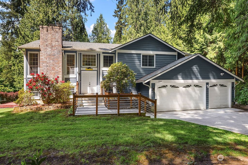 Photo of 19720 SE 21st Street, Sammamish, WA 98075 (MLS # 2239562)