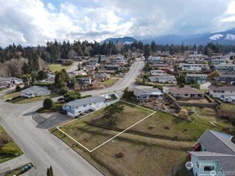 Photo of 999999 E 5th Street, Port Angeles, WA 98362 (MLS # 2515817)