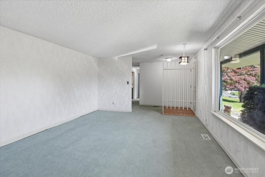 Photo of 18109 128th Place SE, Snohomish, WA 98290 (MLS # 2531789)