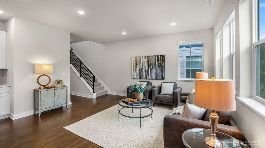 Photo of 14176 SE 153rd Place, Renton, WA 98058 (MLS # 2501462)