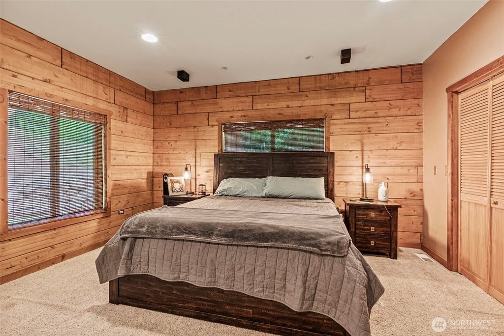 listing image 9369129544009609558