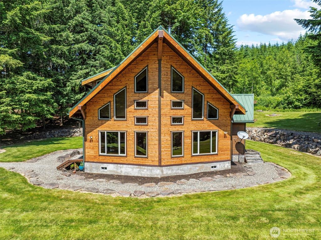 listing image 9367030413772596654