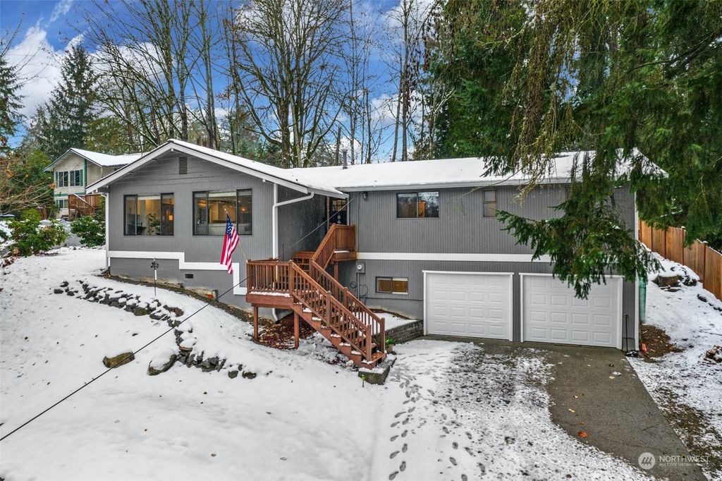 Photo of 15039 206th Avenue SE, Renton, WA 98059 (MLS # 2020287)