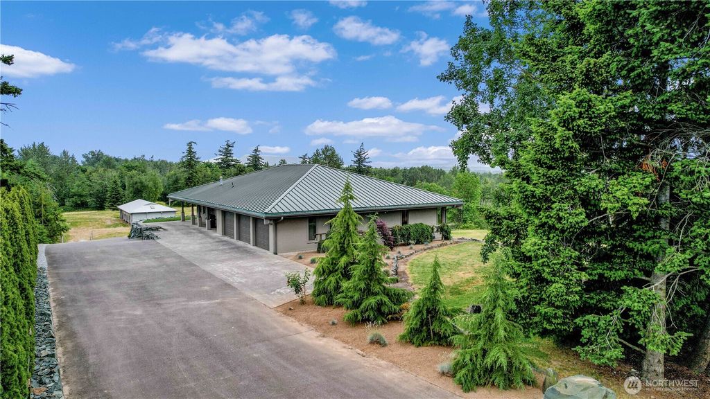 Photo of 1409 Marietta Avenue, Bellingham, WA 98226 (MLS # 2485373)