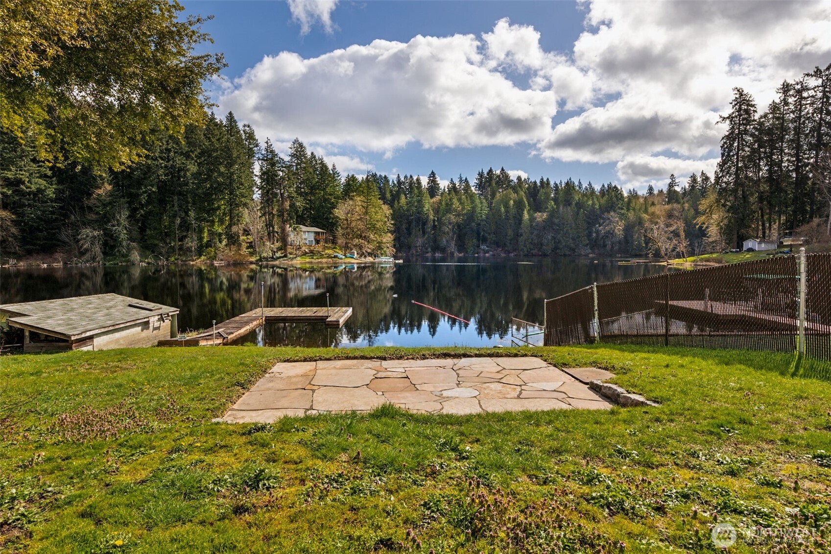 4405 Thornton Road SE