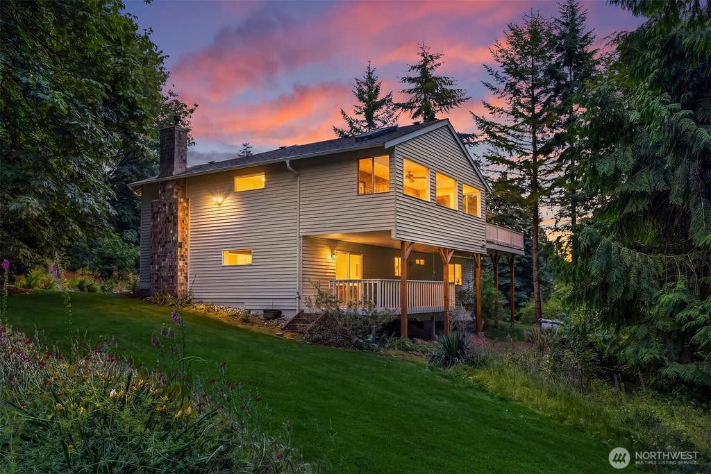 Photo of 23510 NE 181st Street, Woodinville, WA 98077 (MLS # 2574564)