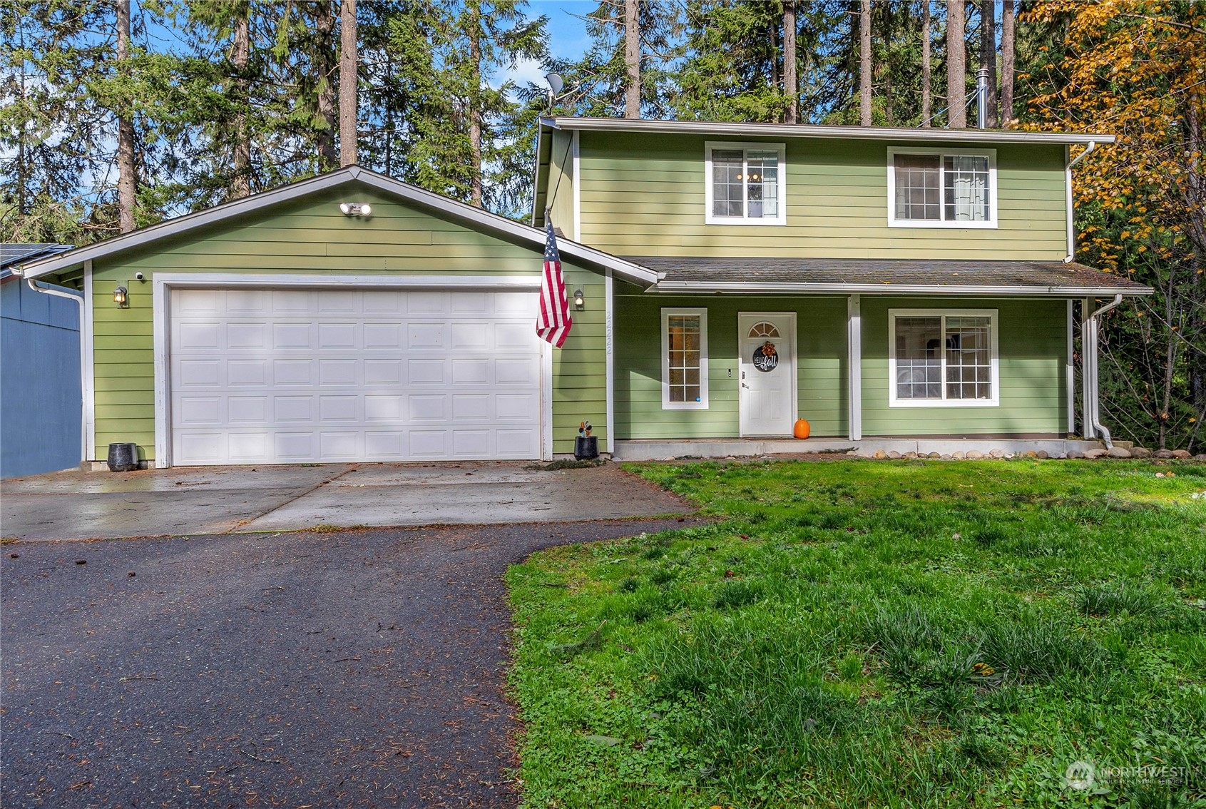 Property: 22222 Bluewater Drive SE,Yelm, WA