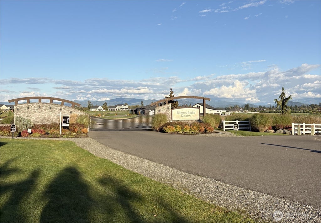 Photo of 6810 233rd Ave E AVE, Buckley, WA 98321 (MLS # 2593419)