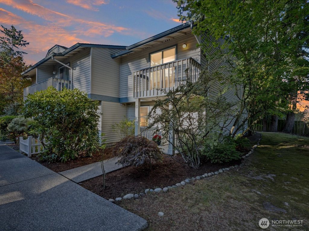 Photo of 7606 201st Street SW #G, Edmonds, WA 98026 (MLS # 2435143)